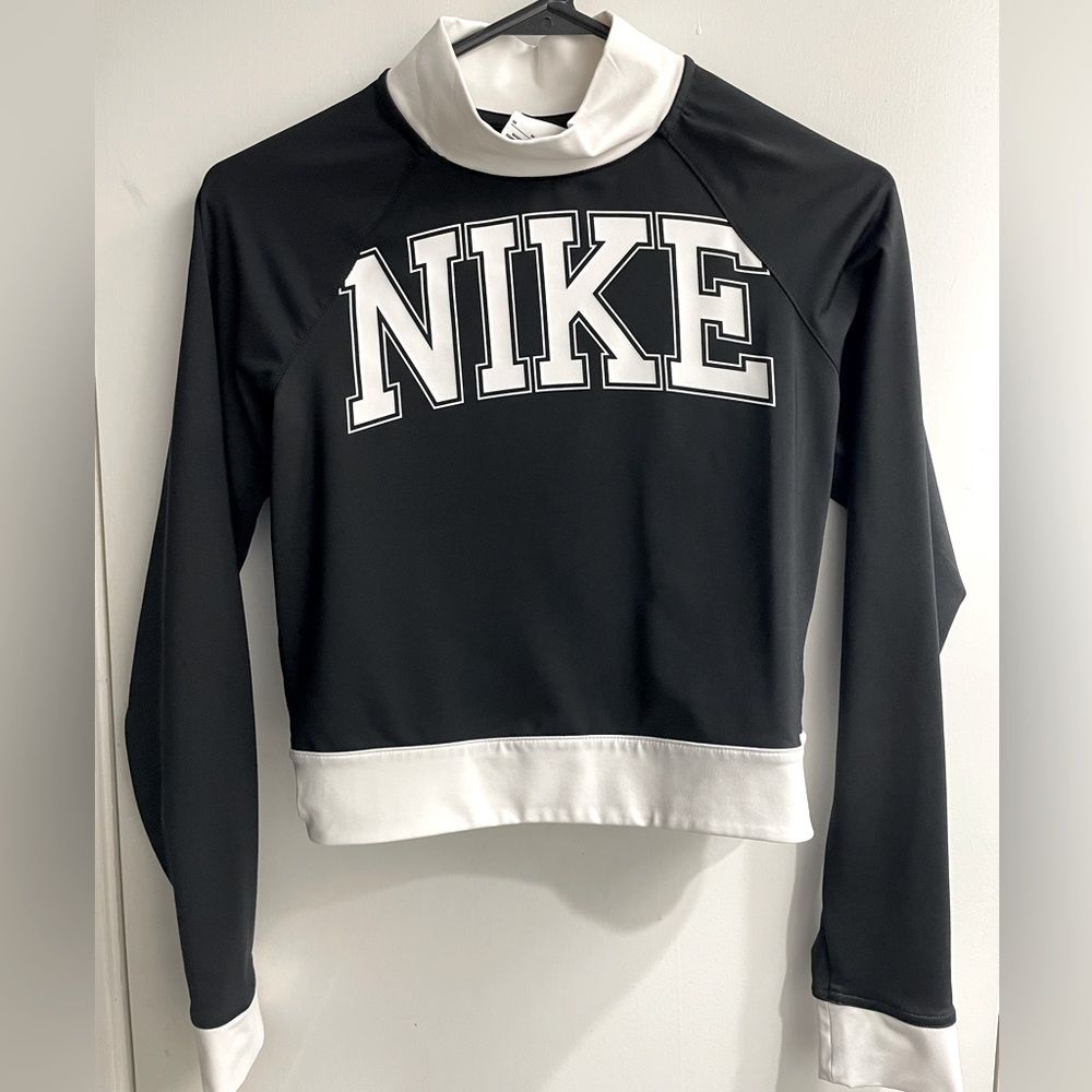 Women Nike top